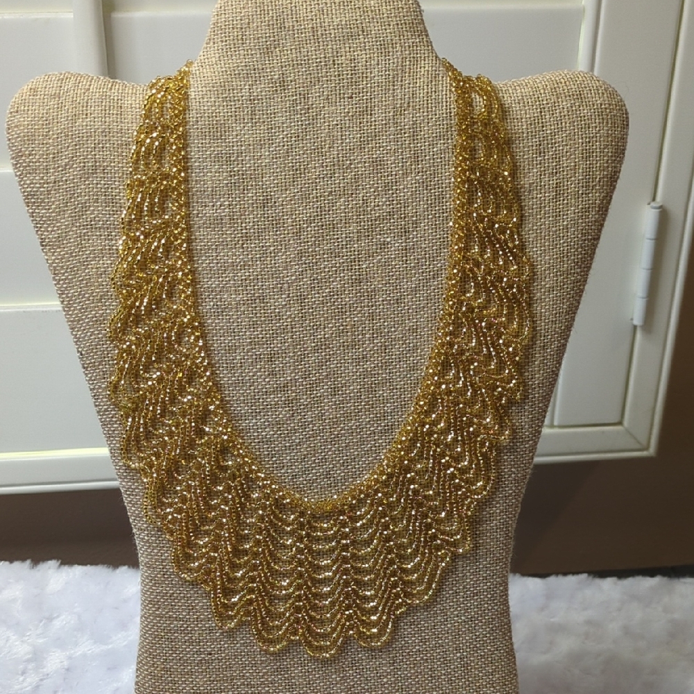 NWOT Artisan Crafted Guatemalan Statement Necklace